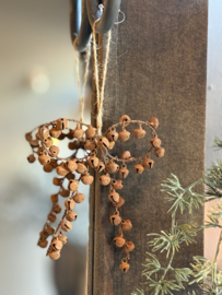 Hanger Strik Belletjes Roest Small