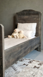 Houten Bed Loetje 90x200 cm -Luksa Home Collection-