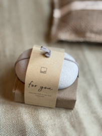 Zeep met Scrub-blok 'For You' -Leeff-