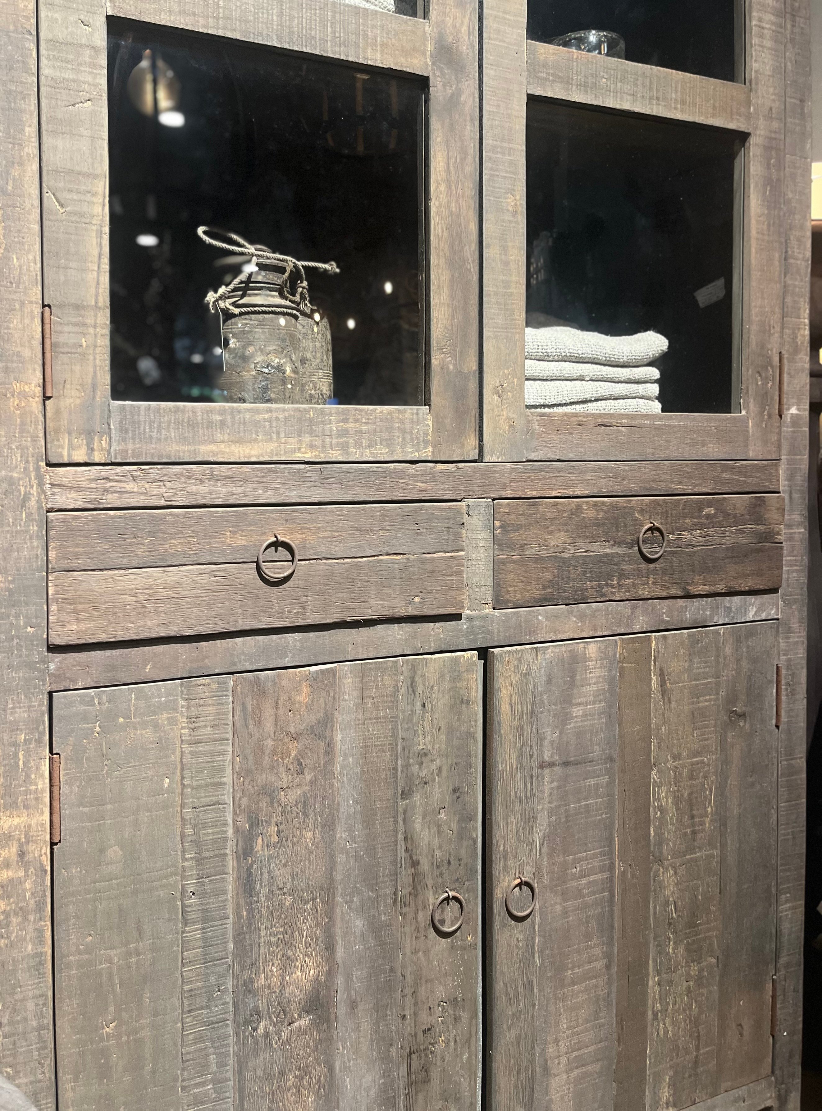 Kast Juna 4-deurs en 2-Lades -Driftwood-