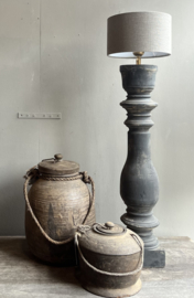 Houten Balusterlamp Grijs -Aura Peeperkorn-