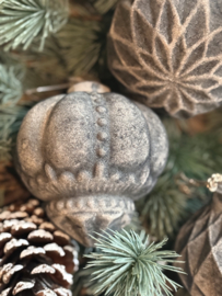 Kerstbal Eikennoot Camel Velvet 11,5 cm -Luksa-