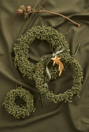 Krans met Houten Kralen Groen 22 cm