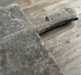 Oude Broodplank -Aura Peeperkorn-