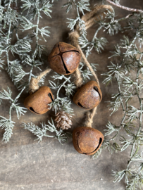 Anhänger mit Glöckchen Rost
