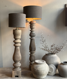 Alte Holzbalusterlampe -Aura Peeperkorn-