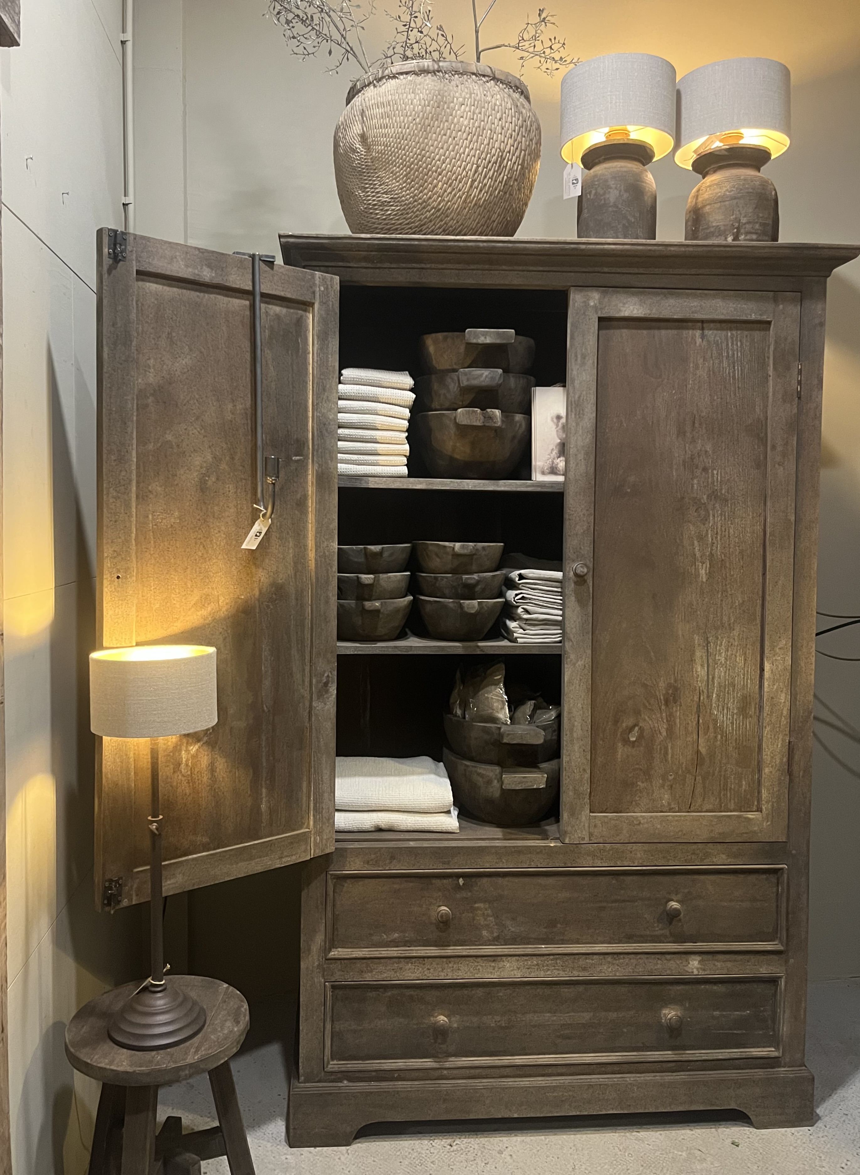 Houten Kast -Luksa Home Collection-