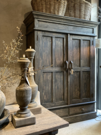 Kast Oud Hout 2-deurs met lades ''Vintage''