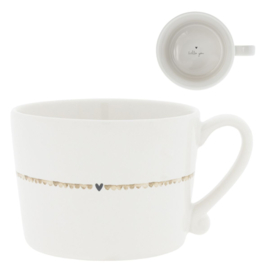 Becher mit Henkel und braunen Herzen ''Hello You'' -Bastion Collection-