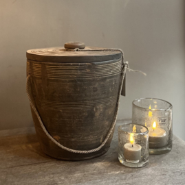 Oude Houten Kruik met deksel