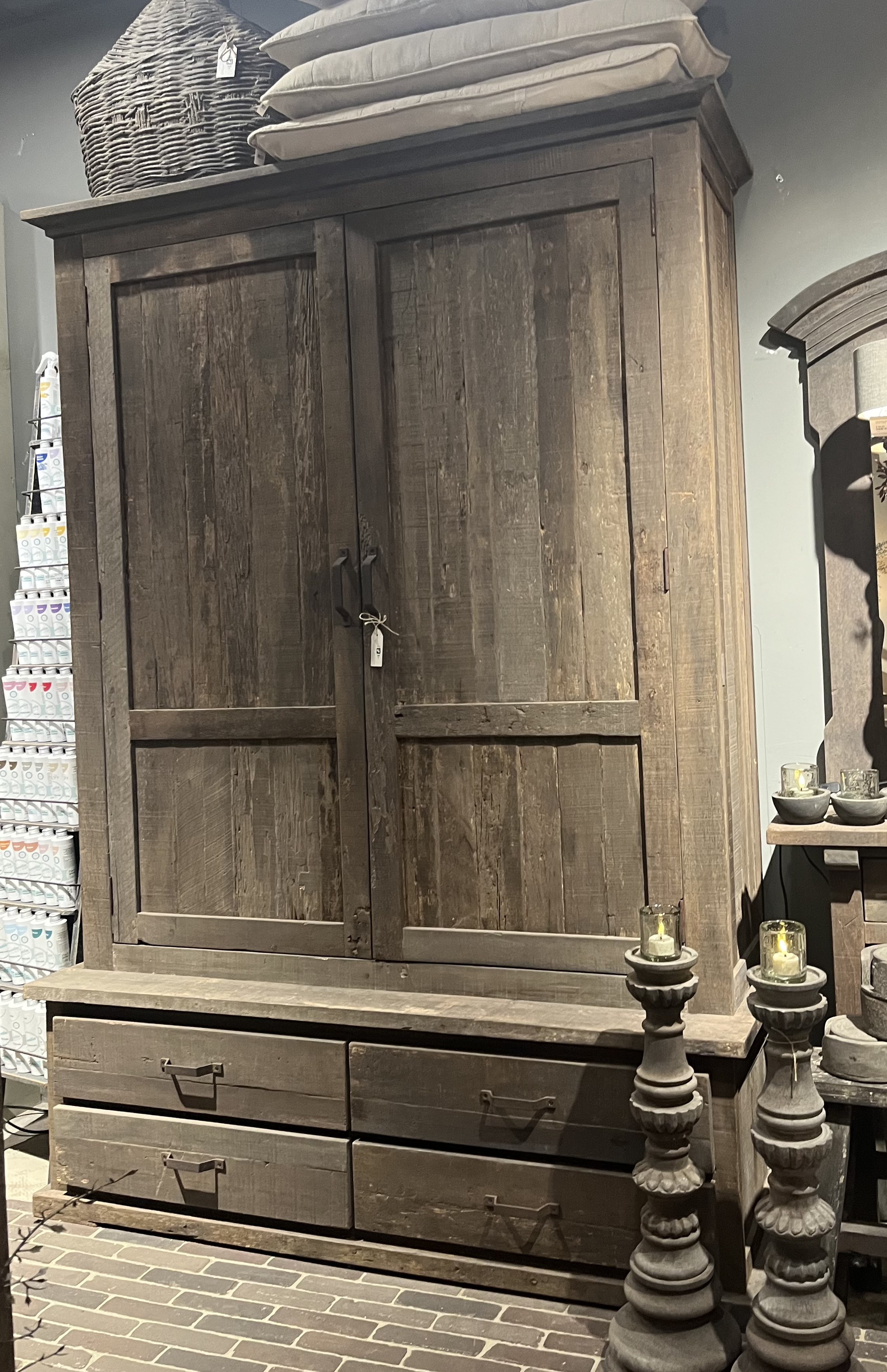 Kabinet Teun 2-deurs en 4-lades ''Driftwood''