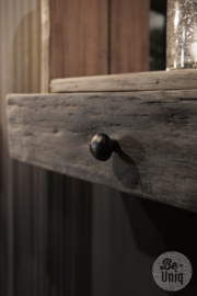 Spiegel aus altem Holz mit Schublade | Juul