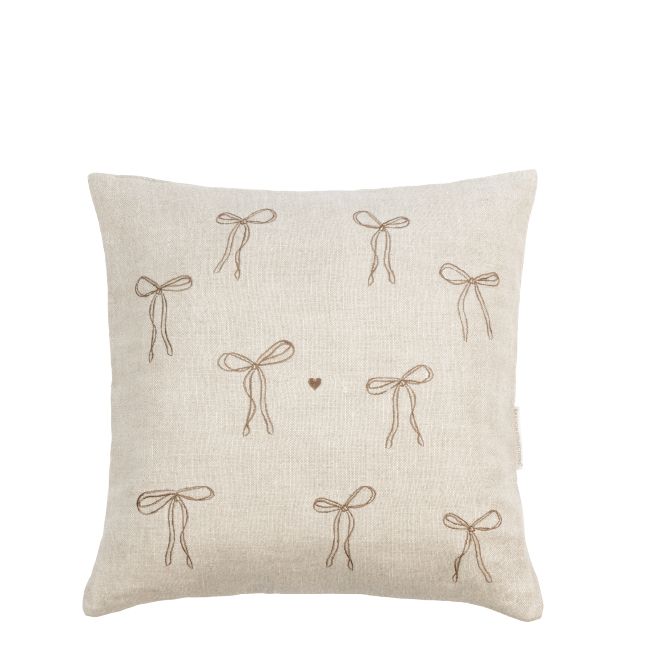 Kussen Naturel met Bruine Strikjes 50x50 cm -Bastion Collection-