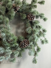 Kerstkrans Zijde Pinus met dennenappels