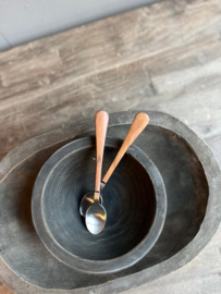 Lepeltje met houten handvat