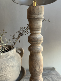 Balusterlampe aus Holz -Aura Peeperkorn-