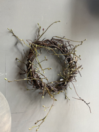 Zijde Krans met groene knopjes 25 cm