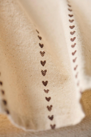 Servet Valentina Naturel met Bruine Hartjes 40x40 cm