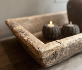 Oude Houten Bak met Handvat