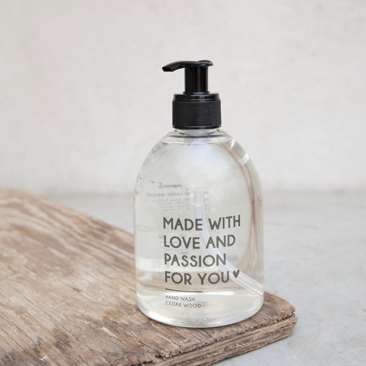 Handseife Zedernholz 500ML -Bastion Collections-