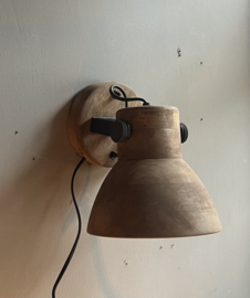 Wandleuchte Ilanio Holz