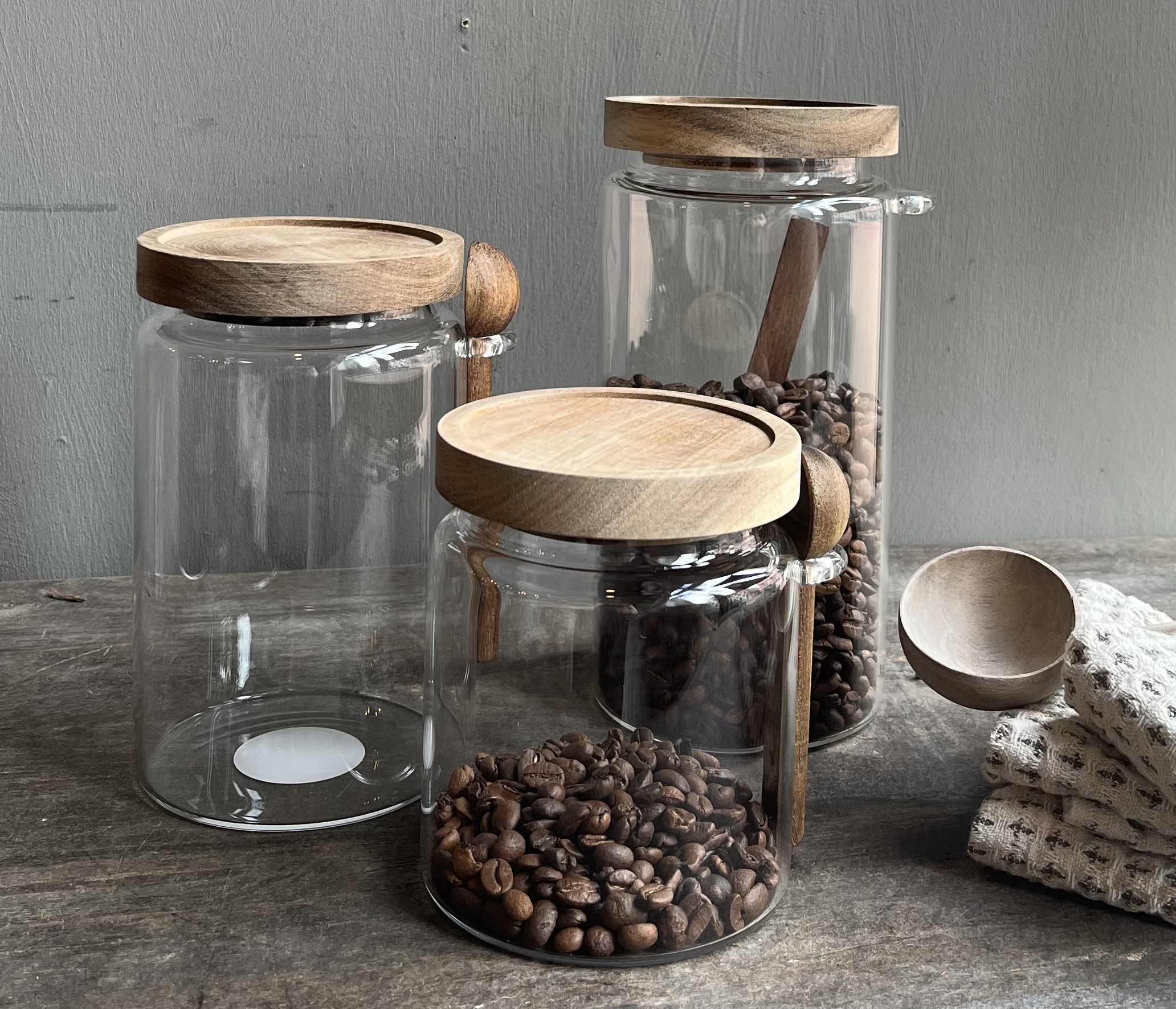 Voorraadpot met Houten Lepel L