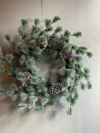 Kerstkrans Zijde Pinus met dennenappels