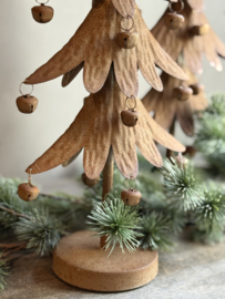 Weihnachtsbaum Rost mit Glöckchen