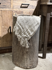 Hohe Holztruhe -Hoffz-
