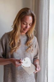 Kaartje Hart ''Cheers to you'' -Leeff-