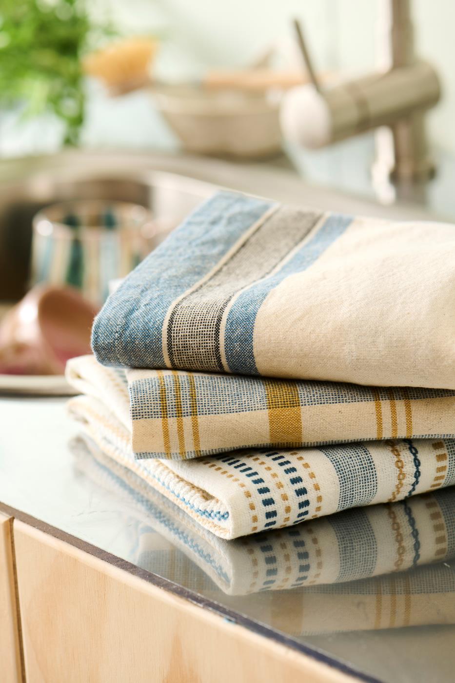 Theedoek Naturel met Blauw en Mustard Streepjes