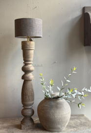 Alte Holzbalusterlampe -Aura Peeperkorn-