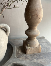 Balusterlampe aus Holz -Aura Peeperkorn-