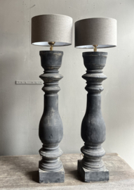 Houten Balusterlamp Grijs -Aura Peeperkorn-