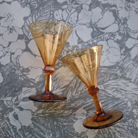 Set amberkleurige portglazen