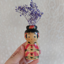 Kokeshi kaarshouder