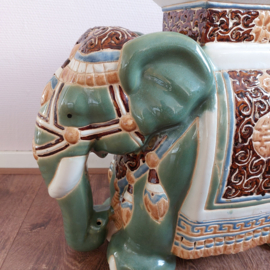 Plantentafel keramiek olifant