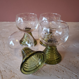 Set wijnglazen groene voet