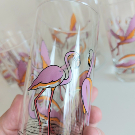 Glazenset met kan flamingo