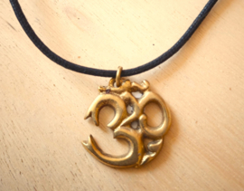 Pendentif Ohm