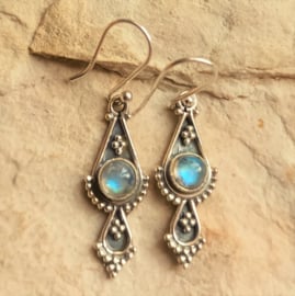 Boucles d'oreilles pierre de lune  en argent