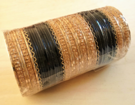 Indiase bangle armband zwart met goud