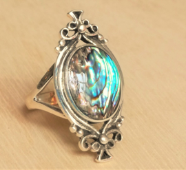 Ring met Abalone schelp