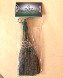 Heksenbezem Triquetra groen