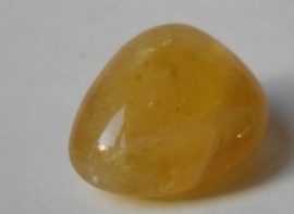 Calcite jaune roulée