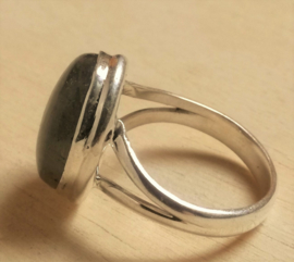 Bague en Labradorite et Argent