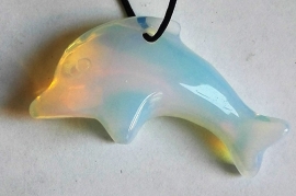 Pendentif Dauphin Opaline