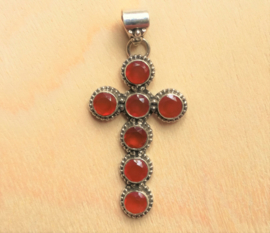 Pendentif croix en argent avec Onyx