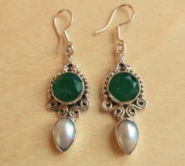 Boucles d'oreilles calcédoine et perle