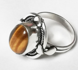 Bague en l`Oeil de Tigre